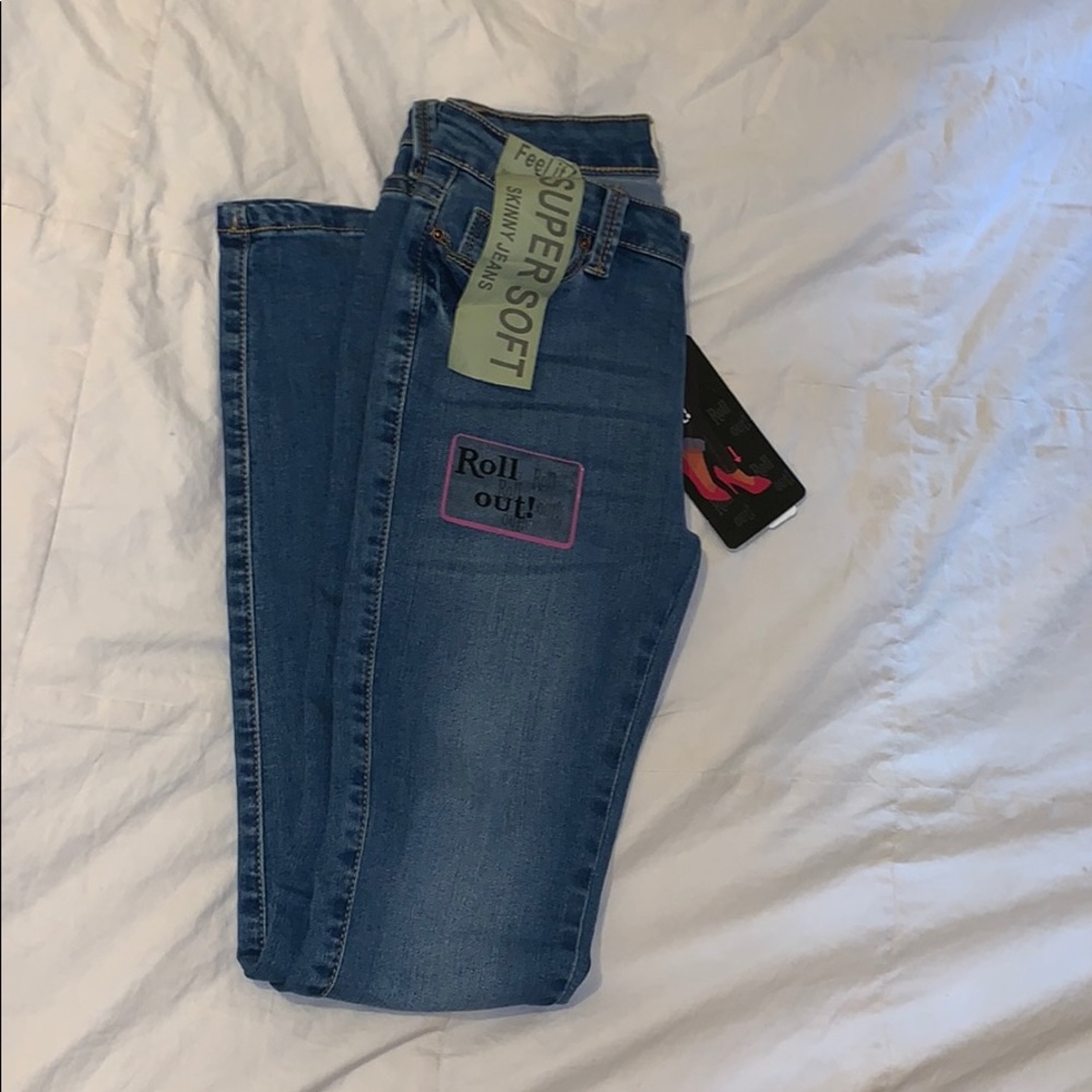 NEW, Skinny Jeans